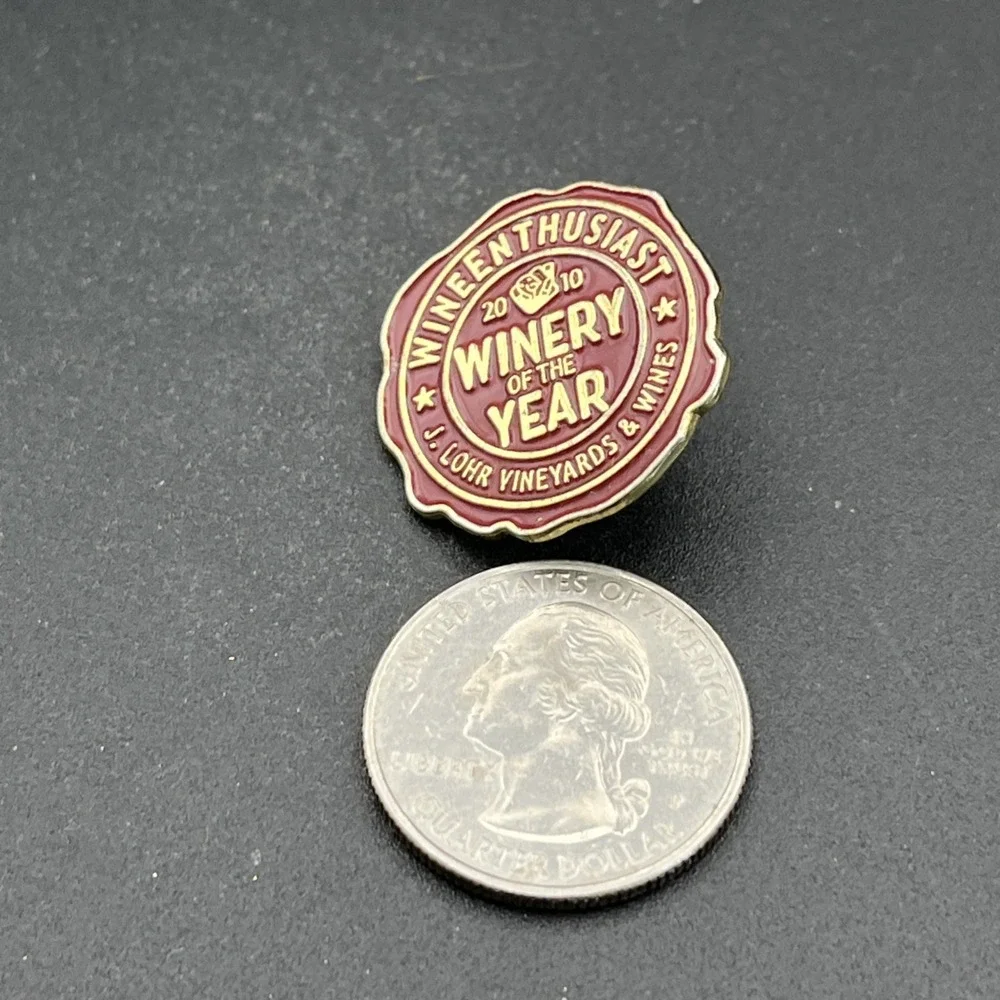 WineEnthusiast 2010 Winery Of The Year‎ J. Lohr Vineyards & Wines Lapel Hat Pin